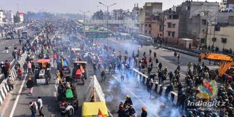 Republic Day protests: Unruly rich farmers reach Red Fort, violate norms