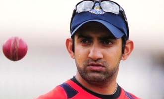 Highlighting Dhoni's sixer irritates Gautam Gambhir