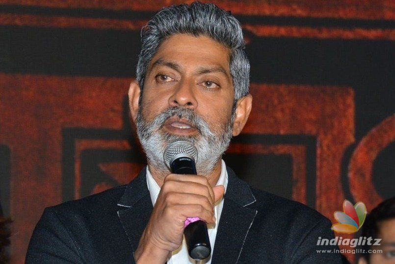 Emotional Jagapathi Babu happy about 30 years of career