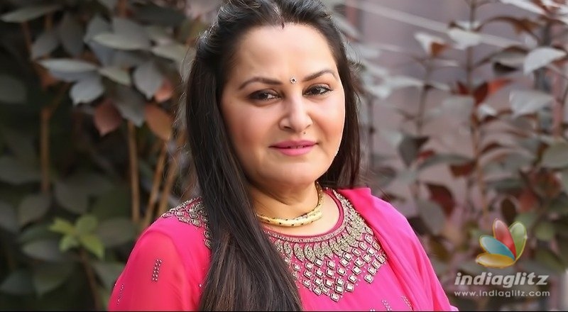 Our society doesnt produce good husbands: Jaya Prada