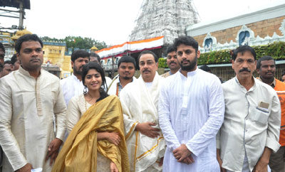 'LIE' Movie Team At Tirumala