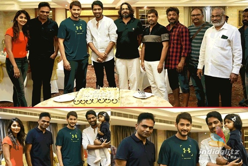 Mahesh & team celebrate Allari Nareshs birthday