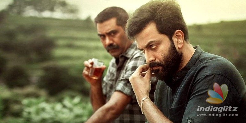 Malayalam blockbuster to be remade in Telugu