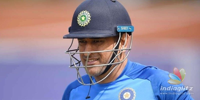 Legend MS Dhoni announces retirement