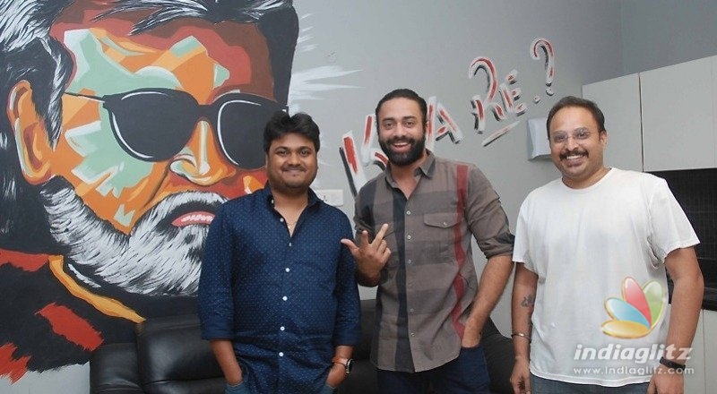 Navdeep establishes incubator for professionals