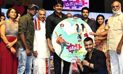 All males should watch 'Padesave': Nagarjuna