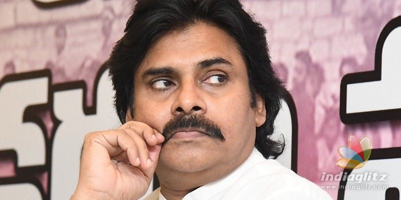 పవన్ కల్యాణ్ లుక్‌ అదిరింది.. ఫ్యాన్స్ ఫిదా!