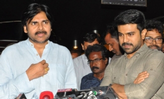 Pawan Kalyan Watched Rangasthalam With Ram Charan