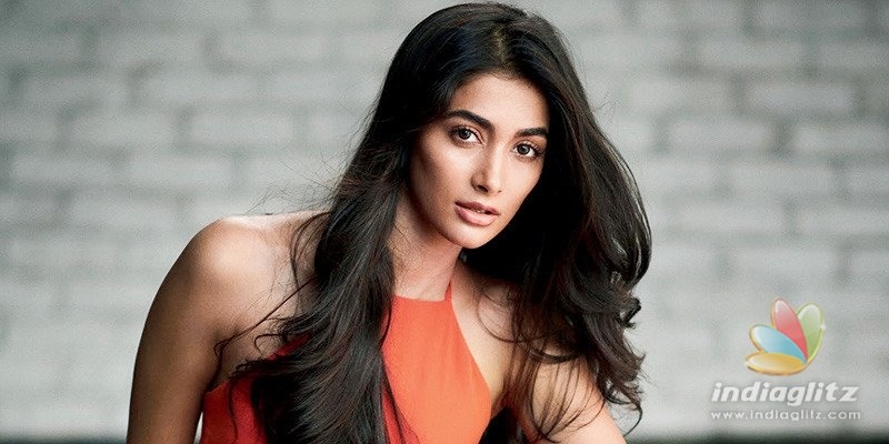 Pooja Hegde issues clarification after controversy over her navel comments