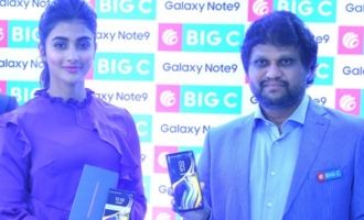 Pooja Hegde Launches Samsung Note 9 @ Big C, Madhapur