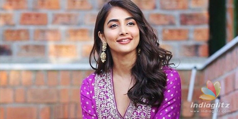 Pooja Hegde reacts smartly to troll asking her of a naked pic