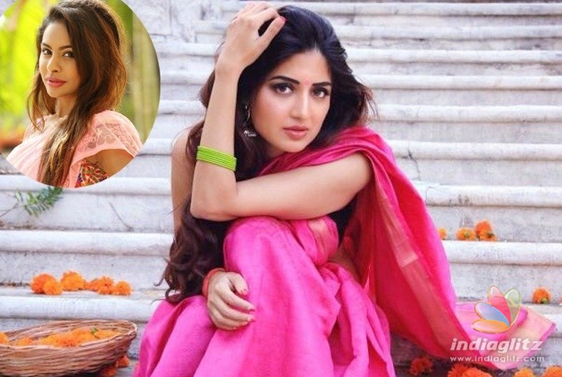 Poonam Kaur gets indirect about Sri Reddy