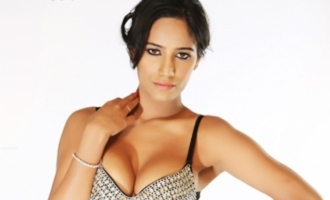 My number was leaked, I suffered trauma: Poonam Pandey