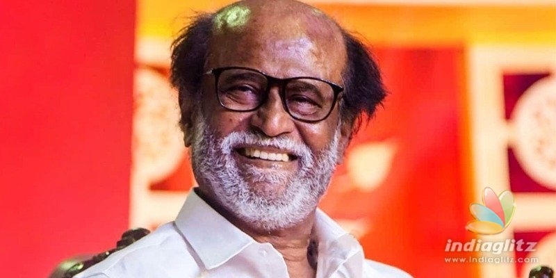 Pic Talk! Rajinikanth, daughters with spiritual guru