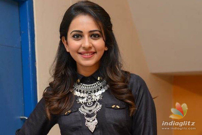 Rakul makes a maaza beginning