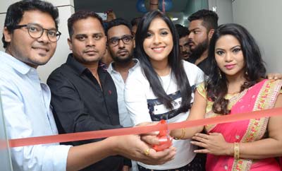 Rashmi Launches Be You Salon @ AS Rao Nagar