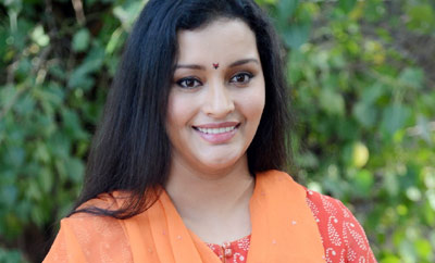 I didn't write them as I miss Pawan: Renu Desai