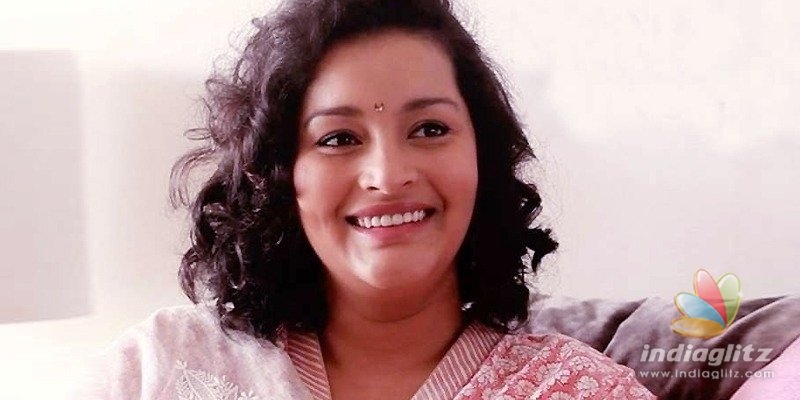 Renu Desai poetically ponders over new love