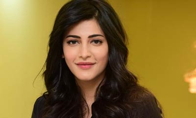 Shruti Haasan wants to give group hug