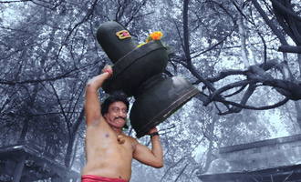 Prudhvi's Baahubali act goes viral