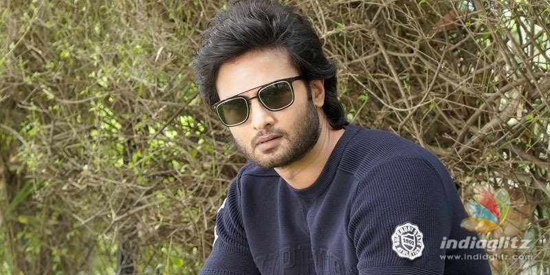 Asking Mahesh for help is like asking dowry: Sudheer Babu