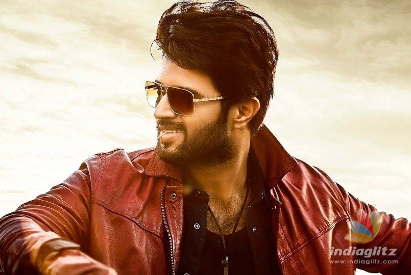 Big star for event of Deverakondas Taxiwaala