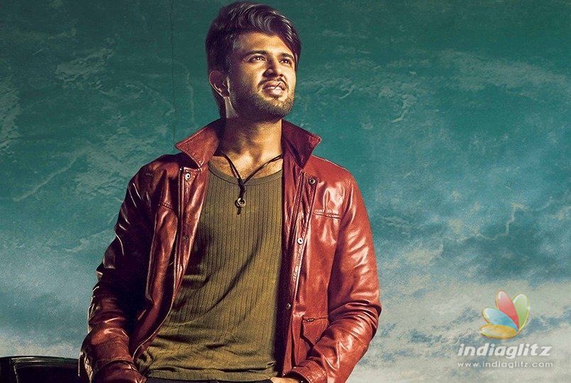 Updates on Deverakondas next film, Taxiwala