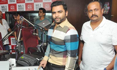 'Veedevadu' Song Launch @ RED FM