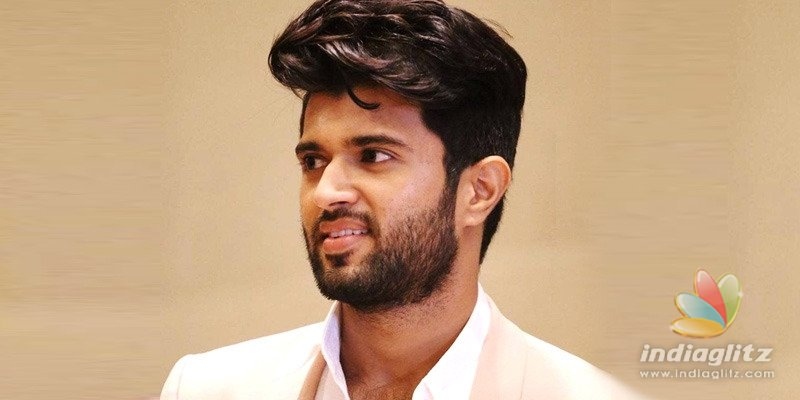 Vijay Deverakonda zooms past Allu Arjun, Mahesh Babu