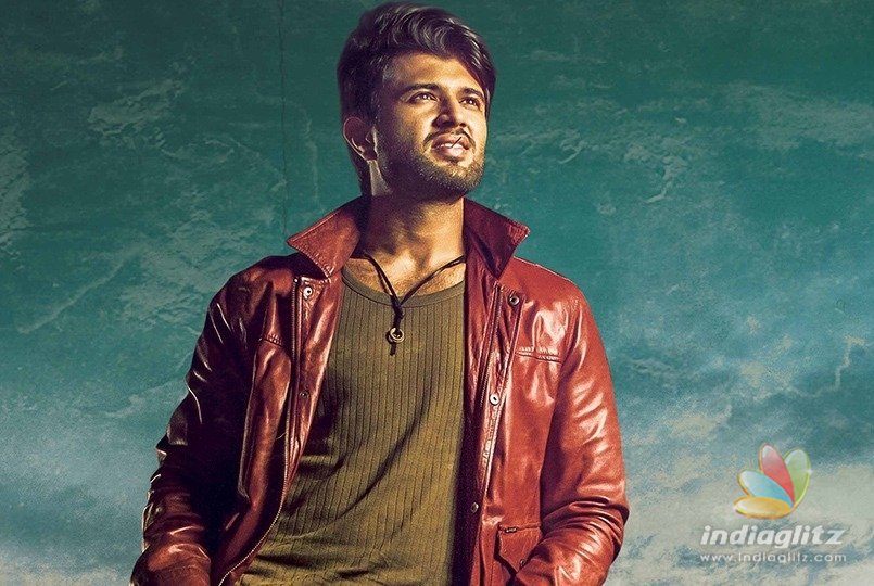 Vijay Devarakonda announces postponement