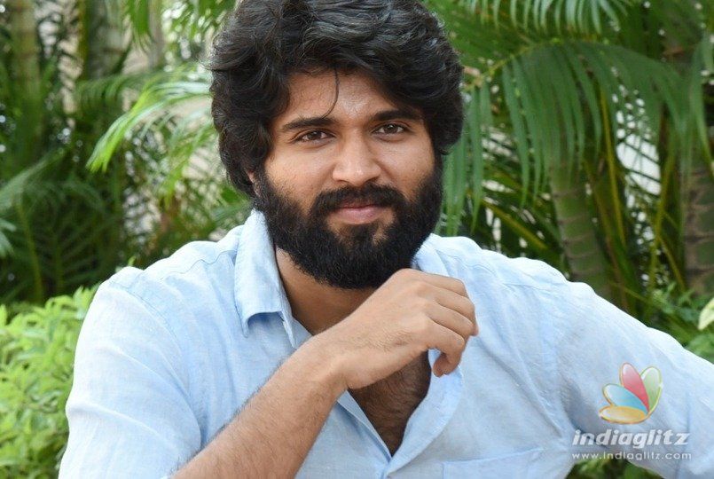 After controversy, hero salutes Vijay Deverakonda